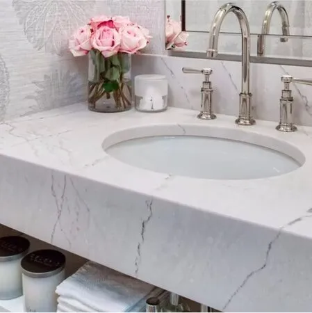 Bath remodeling | Vic's Carpet & Flooring