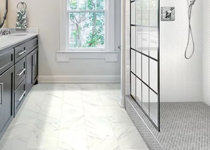 Bathroom floor | Vic's Carpet & Flooring