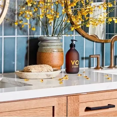 Cabinets | Vic's Carpet & Flooring